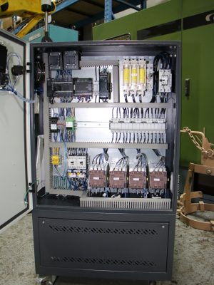 Circuito de la unidad de control de temperatura del aceite caliente
